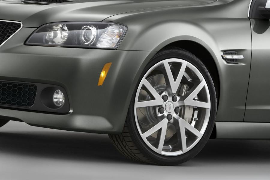 Pontiac G8 2008 года  (фото 79 из 85)